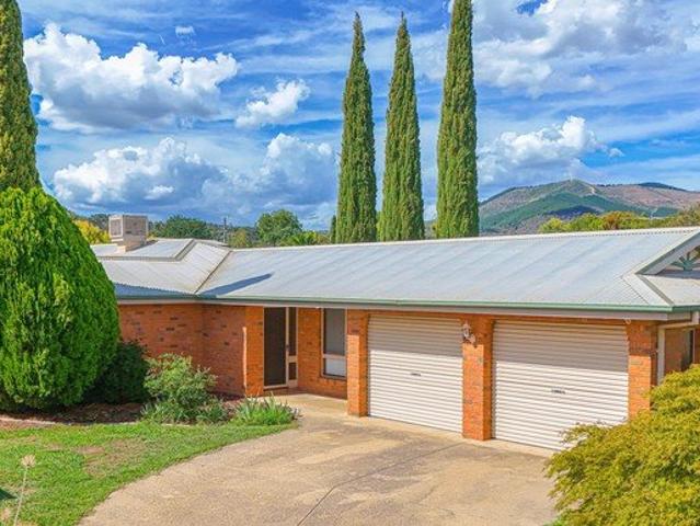 House for sale in Myrtleford, Victoria