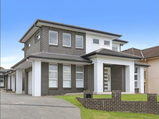 House for rent in Mount Keira, Wollongong City Council