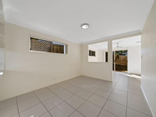 Townhouse for rent in Toombul, Queensland