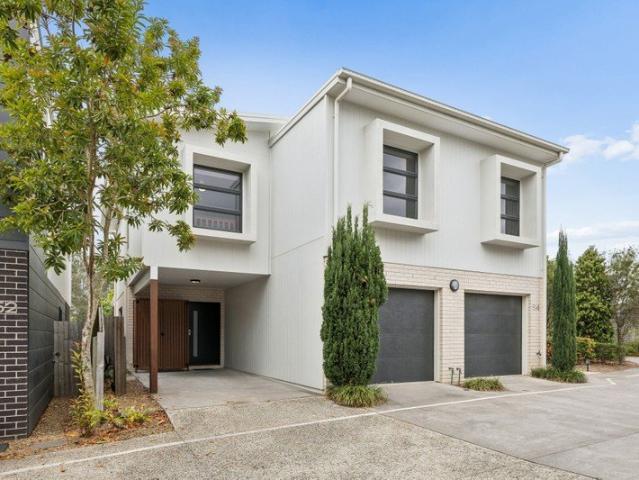 Townhouse for sale in Vue Estate, City of Brisbane