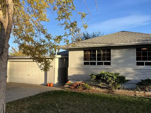 House for rent in Thorncliffe, Calgary