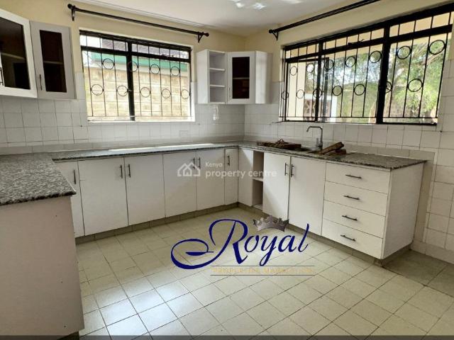 Townhouse for sale in Westlands, Mountain View