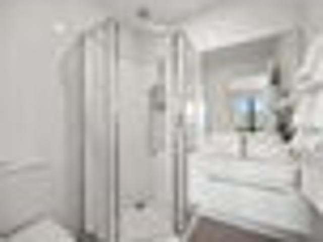 Townhouse for sale in Paremoremo