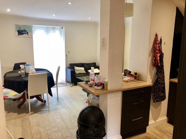 Apartment for rent in Stroud Green, Greater London