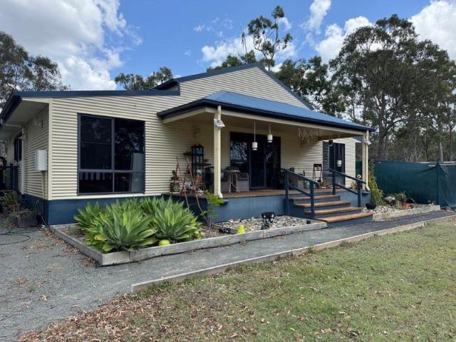 House for sale in Pacific Haven, Queensland