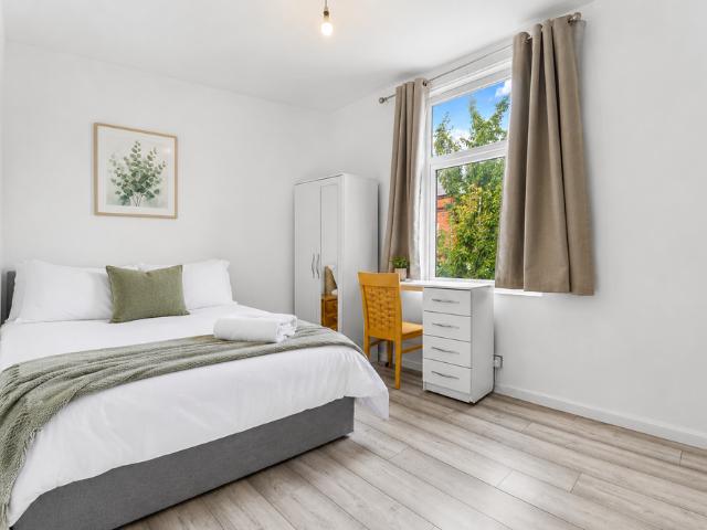 House for rent in Georgia, Greater Manchester