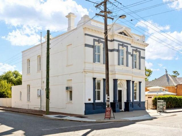 House for rent in Cloverdale, Western Australia