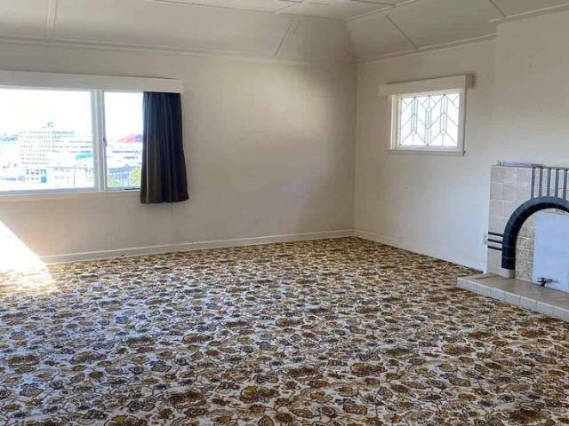 House for rent in Otakou