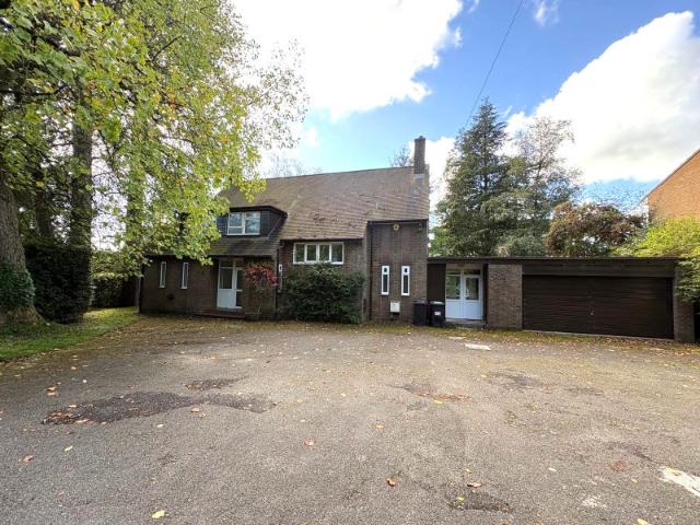 House for rent in Lickey and Blackwell CP, Bromsgrove