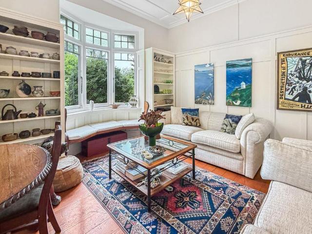 Room for rent in Newmarket