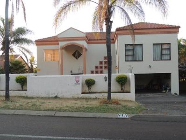 House for sale in Akasia, Gauteng