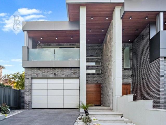 Duplex for rent in Revesby, Sydney