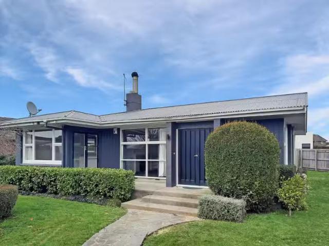 House for rent in Chaslands, Canterbury