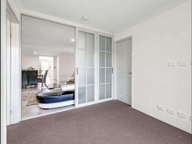 House for rent in Hilbert, Western Australia