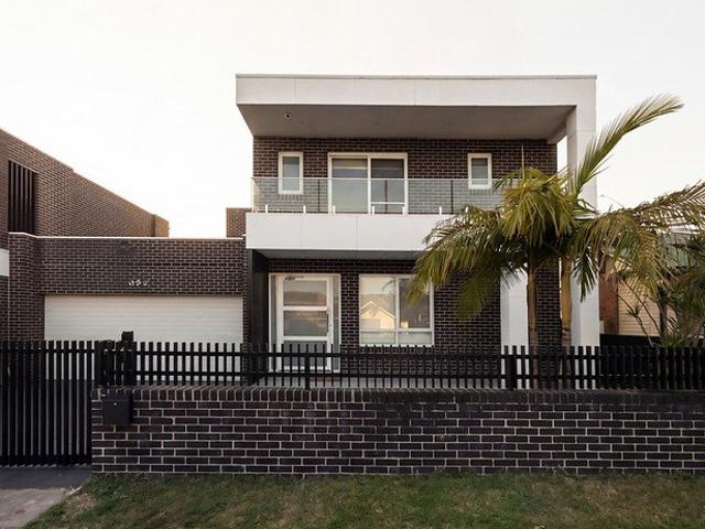 Duplex for rent in Sydney, New South Wales