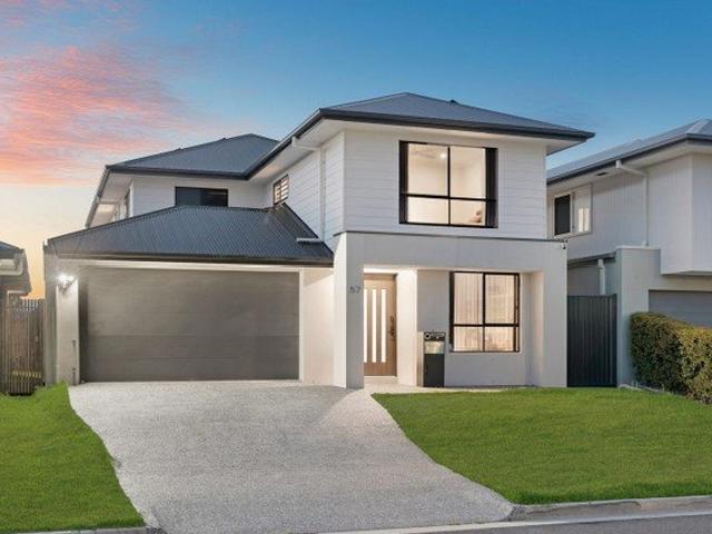 House for rent in The Surrounds (Under Construction), Gold Coast City