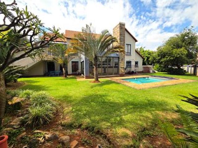 House for sale in Waterkloof, Gauteng