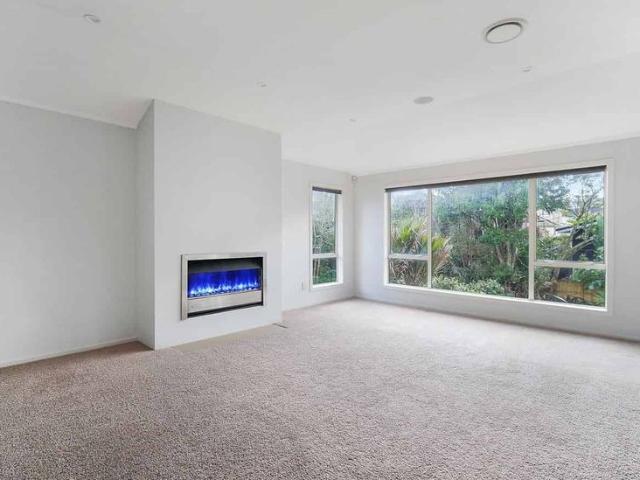 House for rent in Whangaparaoa