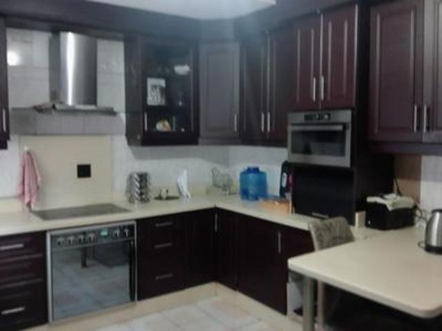 House for sale in Chatsworth, eThekwini Metropolitan Municipality