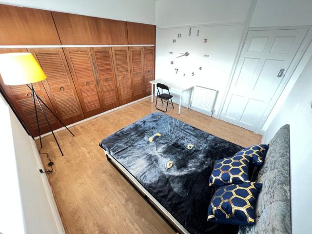 Apartment for rent in Hendon Central, The Hyde