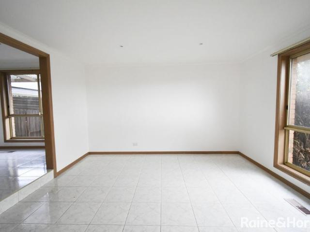 House for rent in Narre Warren, Melbourne