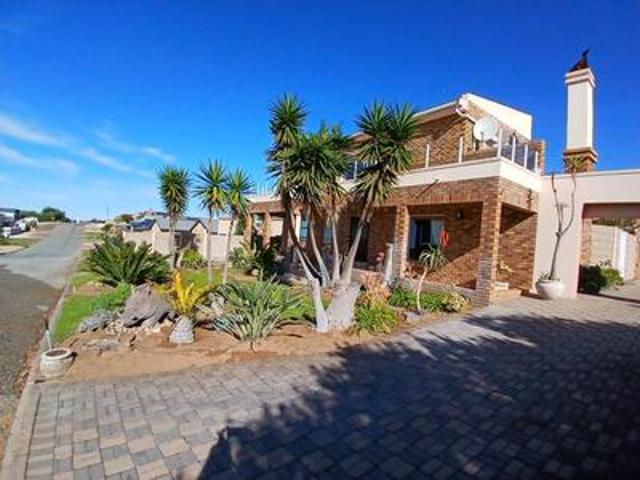 House for sale in Groot Brak Rivier, Western Cape