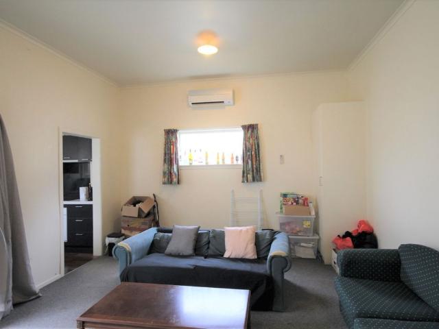 House for rent in Otakou