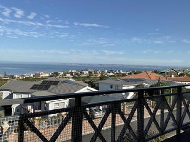 House for sale in Groot Brak Rivier, Western Cape
