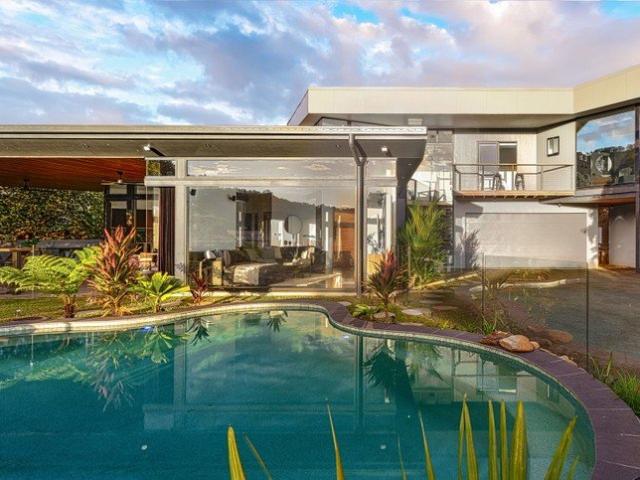 House for sale in Redlynch, Queensland
