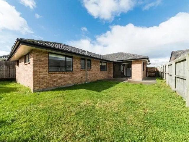 House for rent in Owhata, Oroua County