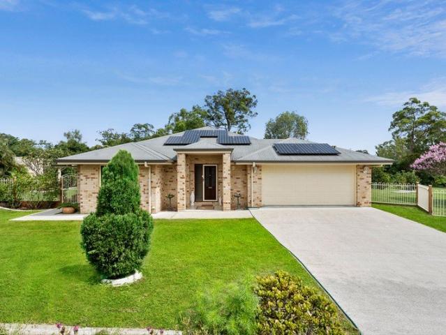 Cottage for sale in Toombul, Queensland