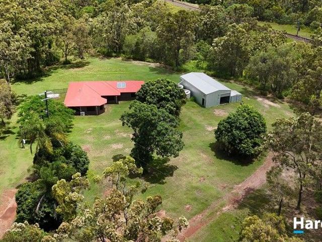 Cottage for sale in Alloway, Queensland