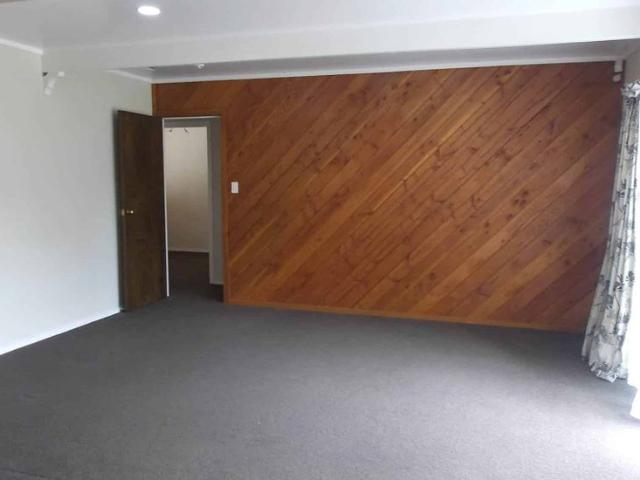 House for rent in Papakura