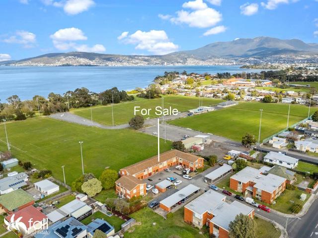 Apartment for sale in Howrah, Tasmania