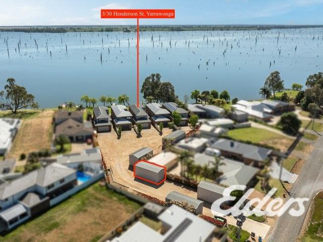 Townhouse for sale in Yarrawonga, Victoria