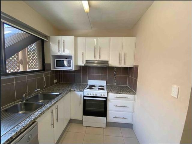 Apartment for rent in Mount Gravatt Central, Greater Brisbane