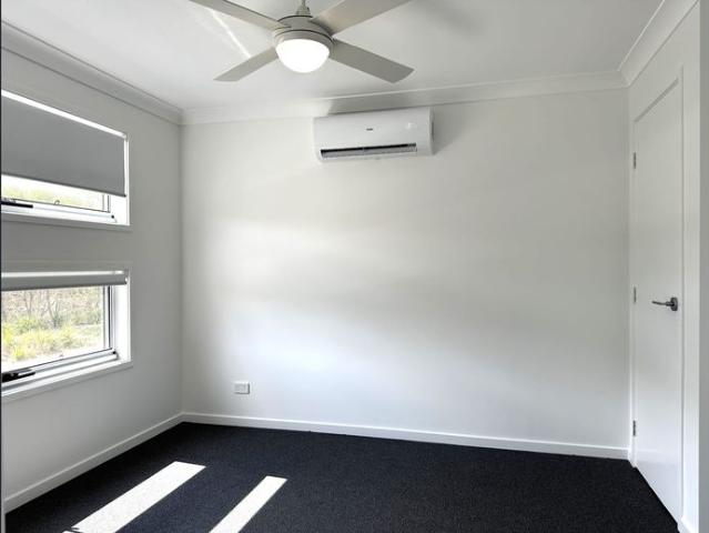 Townhouse for rent in Toombul, Queensland