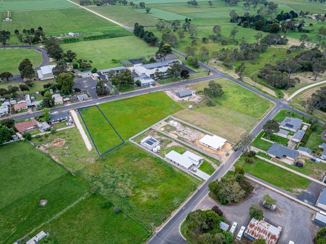 Property for sale in Comaum, South Australia