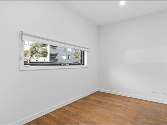 Townhouse for rent in Camerons Creek, Victoria
