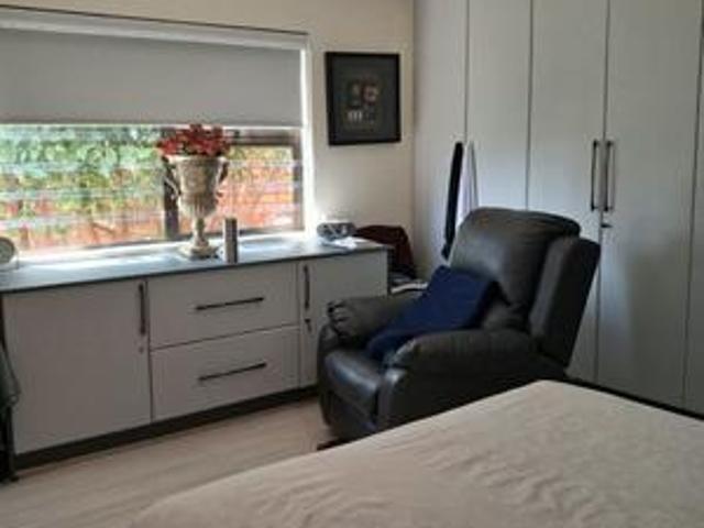 House for sale in Roodepoort, City of Johannesburg Metropolitan Municipality