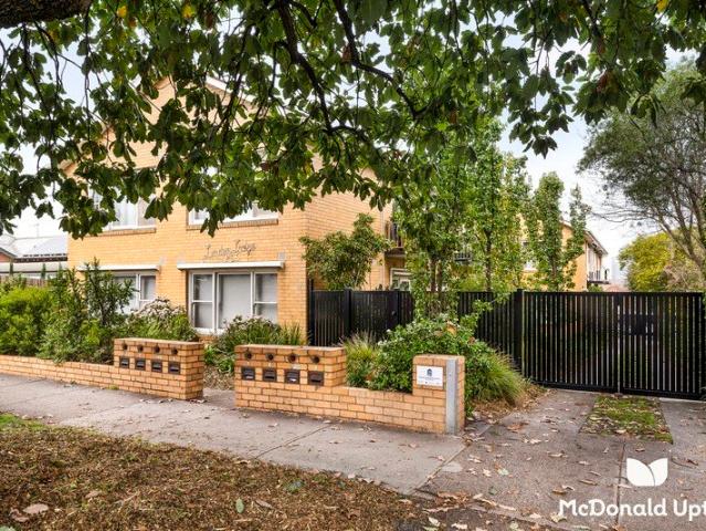 Apartment for sale in Camerons Creek, Victoria