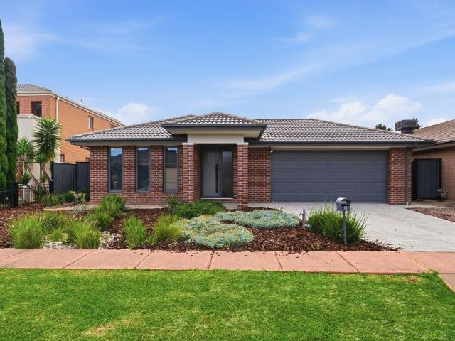 House for rent in Innisfail, Melbourne