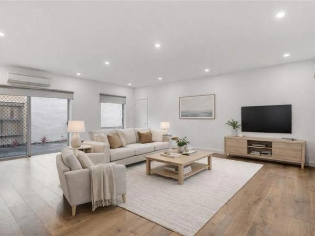 Townhouse for rent in Camerons Creek, Victoria