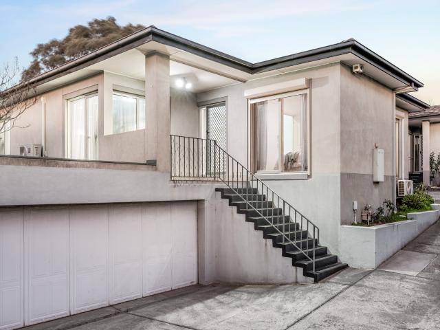 House for sale in Balwyn North