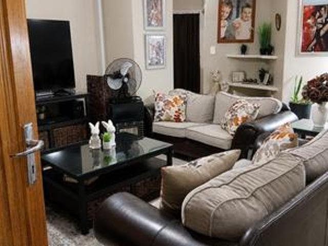 Townhouse for sale in Bloemfontein, Free State