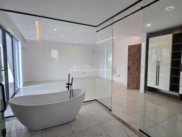 House for sale in Eti Osa, Abuja