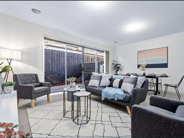 Townhouse for rent in Camerons Creek, Victoria