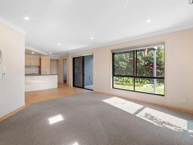 Townhouse for rent in Fernbrook, Queensland