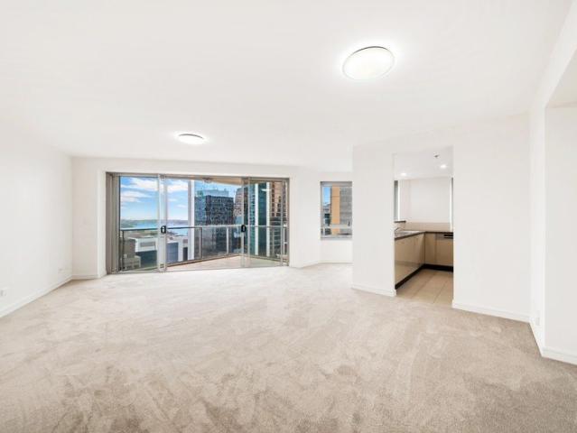 Apartment for rent in Victoria Cross, Sydney