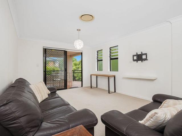 Apartment for rent in Toombul, Queensland
